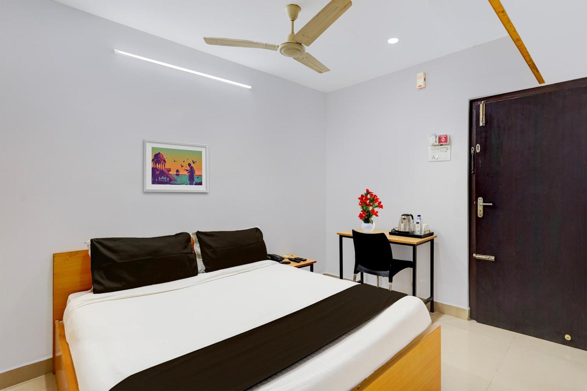Super Hotel O Valasaravakkam Near Chandra Metro Mall Madrás Exterior foto