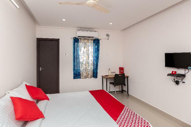 Super Hotel O Valasaravakkam Near Chandra Metro Mall Madrás Exterior foto
